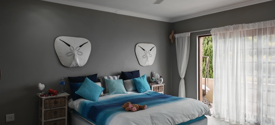 7 Bedroom Property for Sale in Dana Bay Western Cape